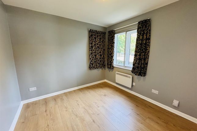 1 Aldermead Court, 14, Pownall Gardens, Hounslow photo 5