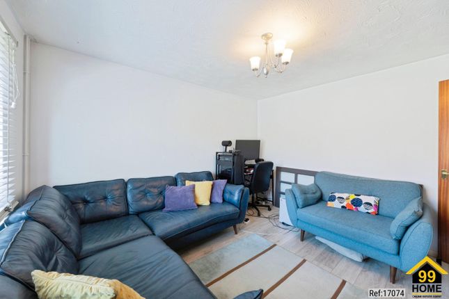 15, Bellini Close, Milton Keynes photo 4