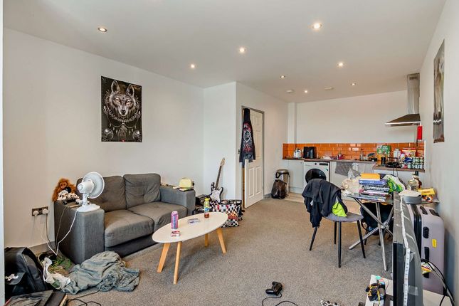 Apartment 005 St Peters House, Princes Street, Doncaster, South Yorkshire, DN1 3BP photo 2