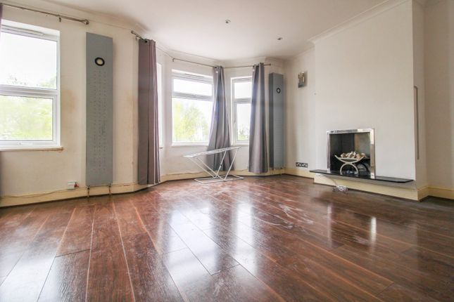 Flat for sale in Sydenham Road, Croydon