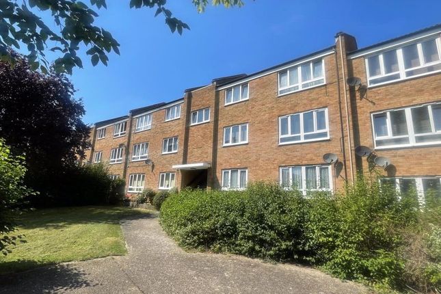 Thumbnail Flat for sale in Jocelyns, Harlow