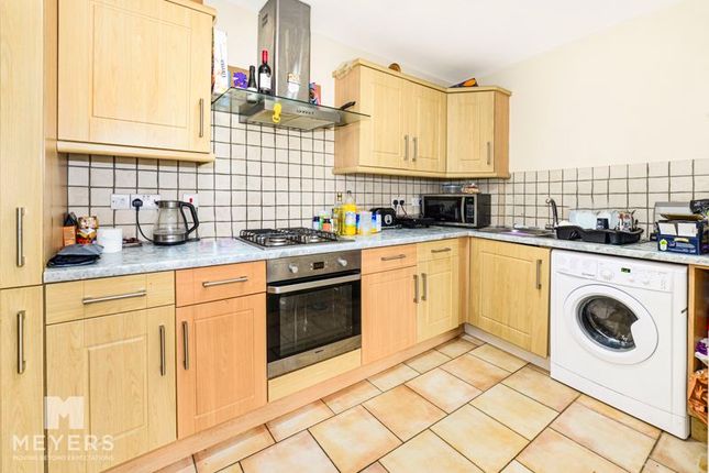 Flat for sale in High Street, Poole Town Centre