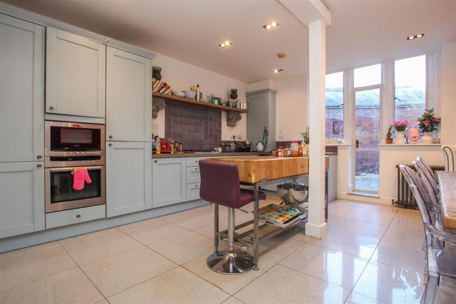 Detached house for sale in The Galleries, Warley, Brentwood