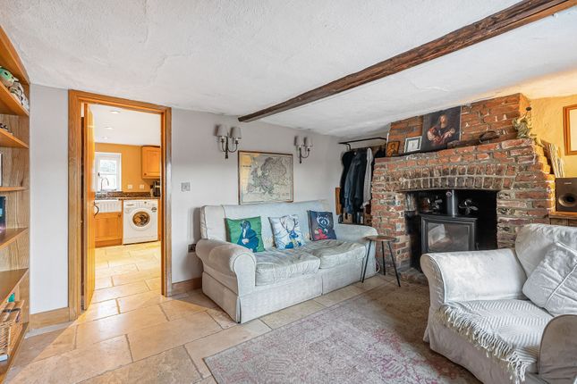 44 Station Road, Welham Green photo 2