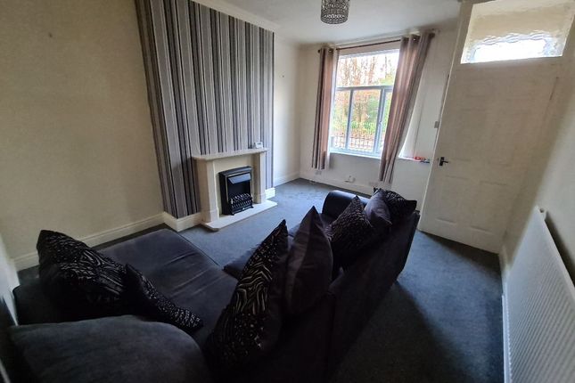 11 Ryefield Street, Bolton photo 2