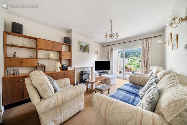 Brookfield Avenue, Sutton photo 2