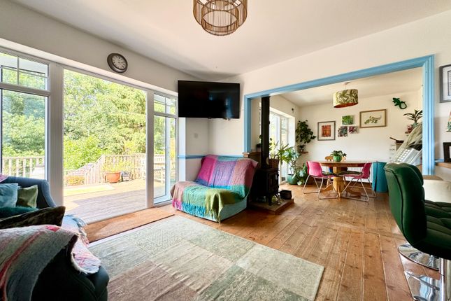 7 Olivers Close, Potten End, Berkhamsted photo 2