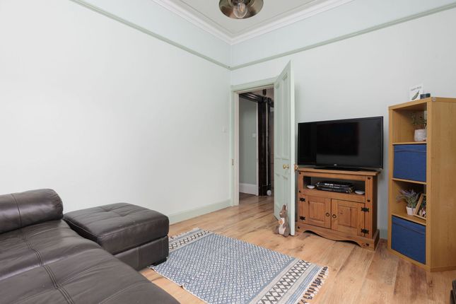 45 Mill Street, Dunfermline photo 4