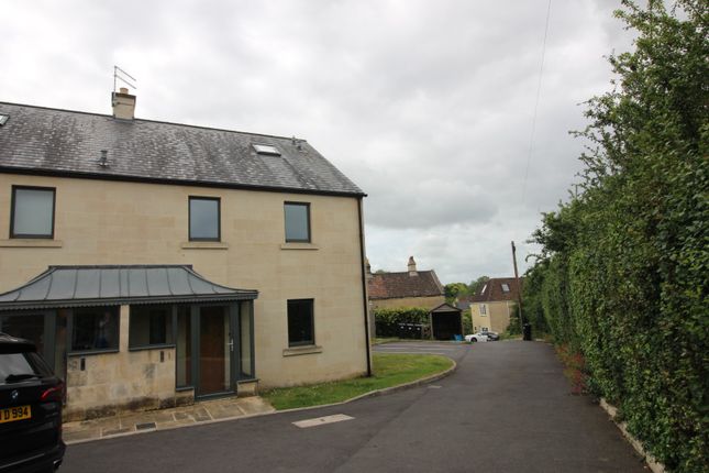 End terrace house to rent in Darlington Road, Bath