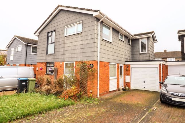 3-bed other on 6, Maple Grove, Milton Keynes, £325,000