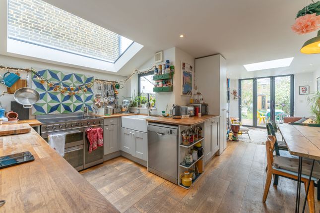 40, Nightingale Road, London photo 3