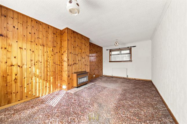 4, Buttars Place, Dundee photo 3