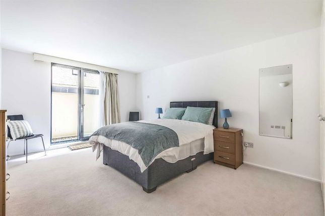 Flat 201, Point West, 116, Cromwell Road, London photo 3