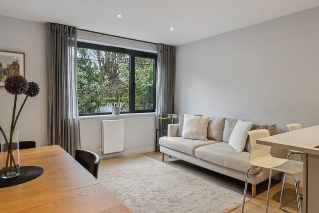 18 Lincoln House, Brookfield Road, High Wycombe photo 3