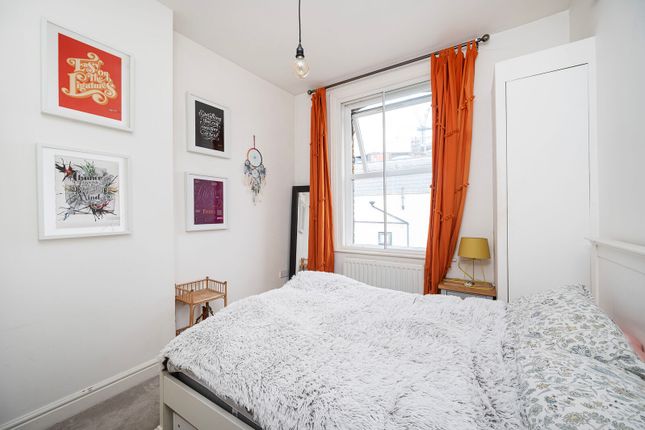 Marsden Court, The Oval, E2 9DT, Bethnal Green photo 4