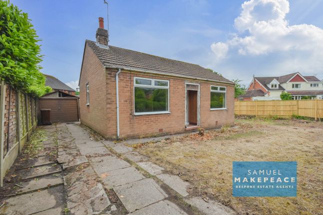 Bungalow for sale in Sunnyside, The Green, Stockton Brook, Stoke-On-Trent, Staffordshire