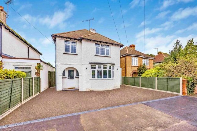 Detached house to rent in Hillsboro Road, Bognor Regis, West Sussex