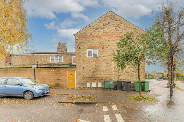 268, Blackhorse Lane, London photo 3
