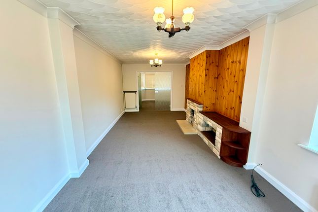10 St Peters Road, Stowmarket photo 3