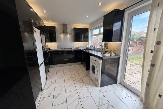 Tudor Road, HAYES photo 4