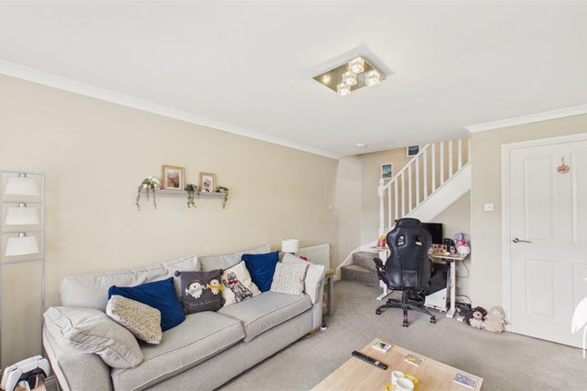 17, Ainthorpe Close, Sunderland photo 4