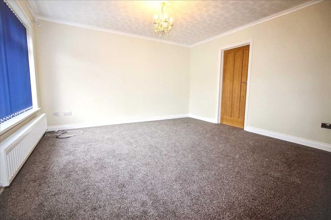 Kirkbride Place, Cramlington photo 4