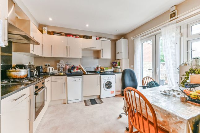 Norbury Court Road, Norbury photo 3