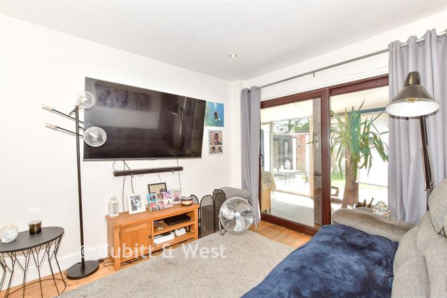 2-bed bungalow on 38, North Crescent, Hayling Island, £350,000
