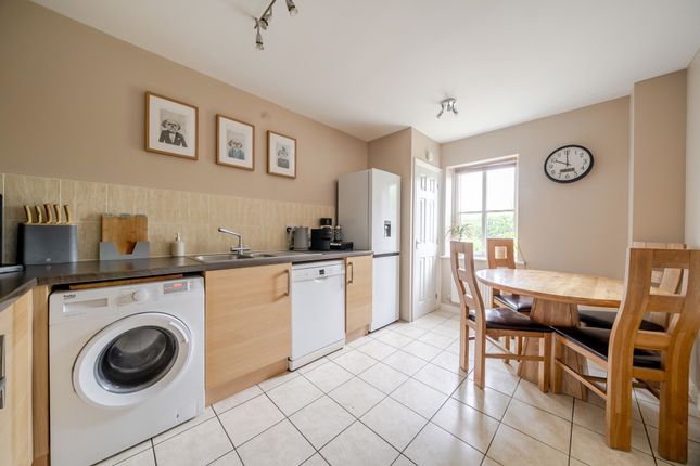 3 Caldwell Close, Shaftesbury photo 2