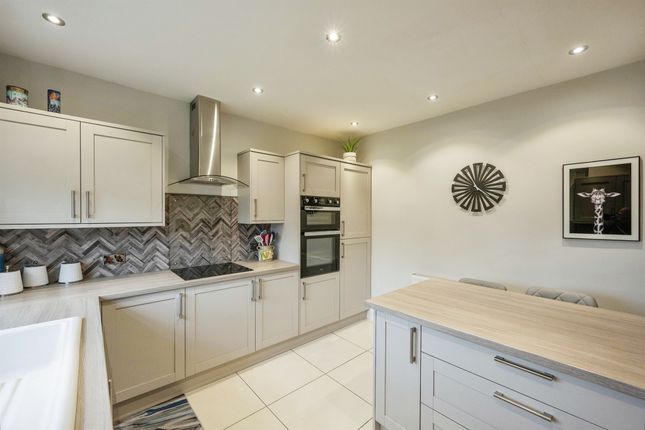 Detached bungalow for sale in Woodlea Way, Wheatley Hills, Doncaster