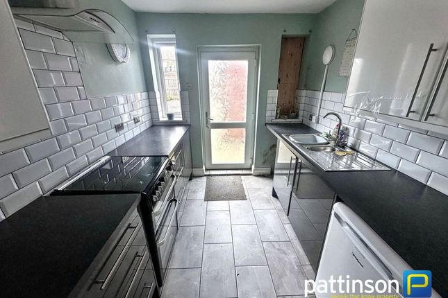 93, Hall Lane Estate, Crook photo 4