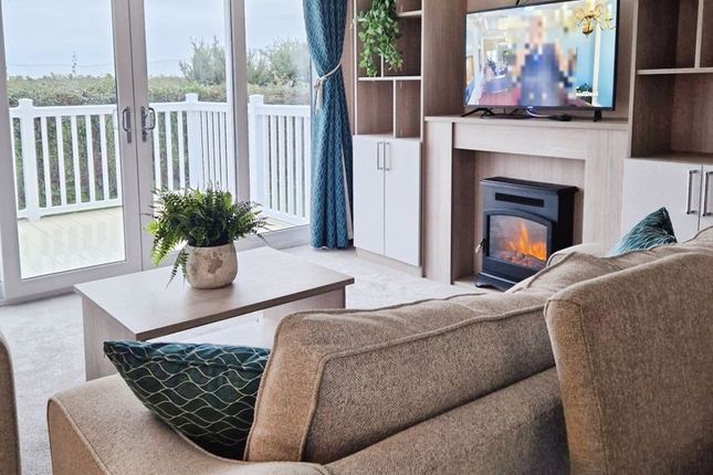 Regal Charmouth, Promenade Way, Brightlingsea photo 4
