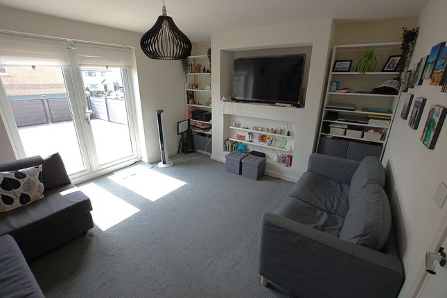 94A,, Whitebank Road, Greater Manchester photo 2