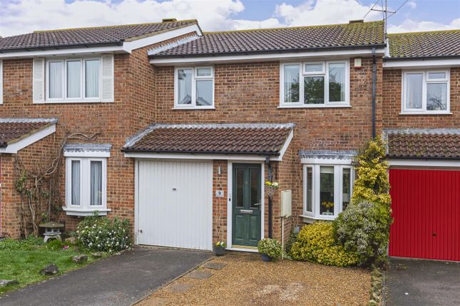 Thumbnail Terraced house for sale in Kingfisher Close, Worthing