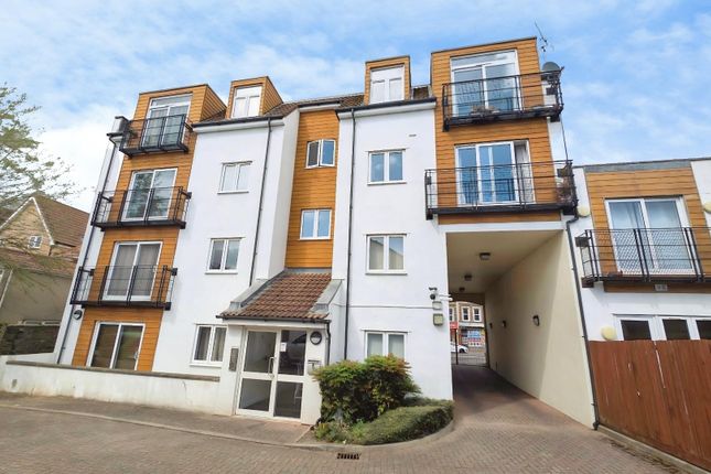 1-bed flat on Flat 13, 526 Star Apartments, Fishponds Road, Bristol, £150,000