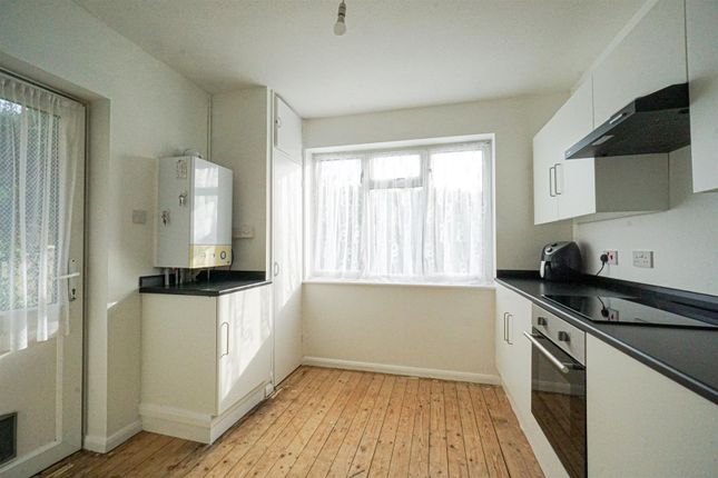 8, Whittingtons Way, Hastings photo 4