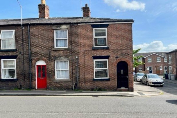 3 bed property to rent in Chester Road, Macclesfield SK11