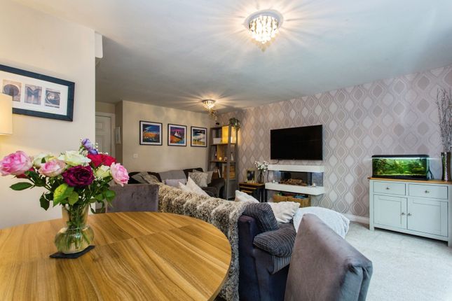 9, Aycliffe Drive, Chorley photo 4
