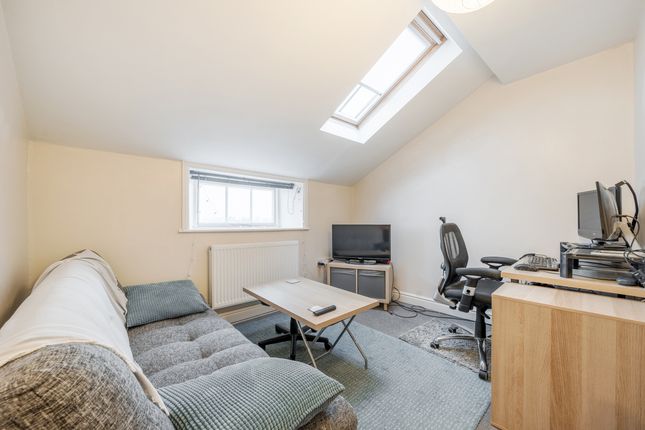Flat 37, St. Josephs Field, Taunton photo 2