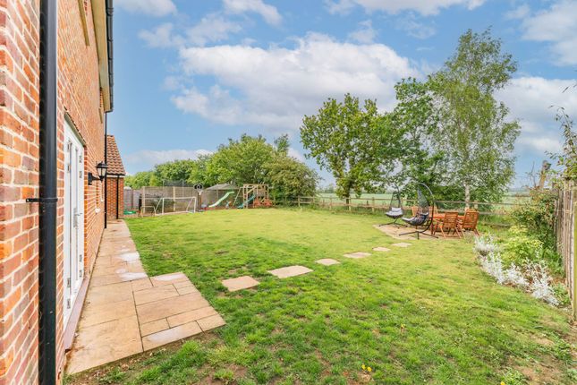 5 Millfields, Saxmundham photo 2