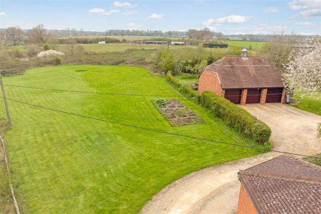 Country house for sale in Gannaway, Norton Lindsey, Warwick