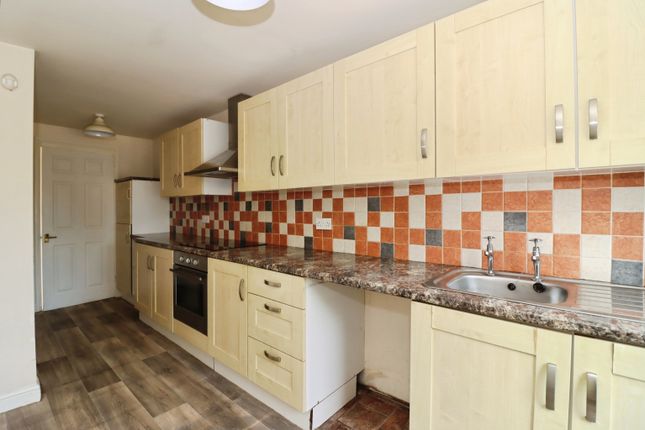 92, New street, Chesterfield photo 4