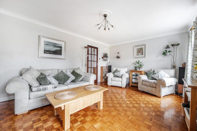 30, Culley Way, Berkshire photo 2