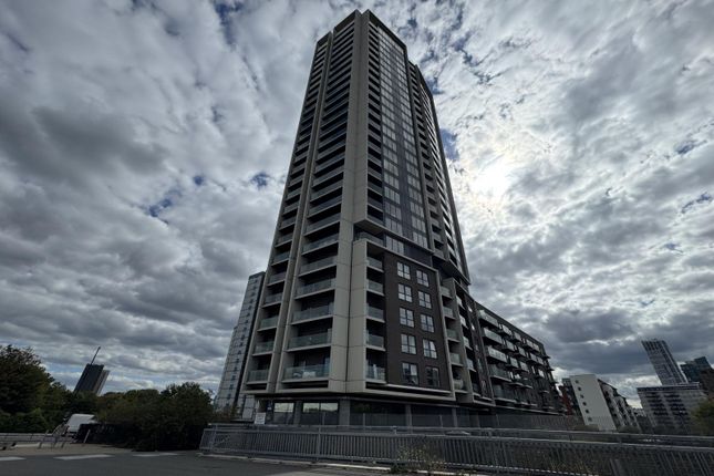 90 High Street, LONDON photo 2