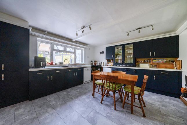 7, Marlborough Lane, Faringdon photo 2