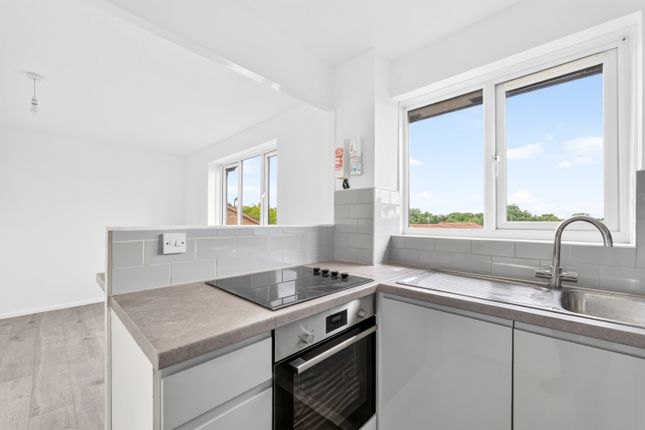 140, Larmans Road, Enfield photo 4