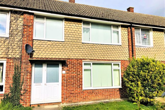 Thumbnail Property to rent in Danes Road, Bicester