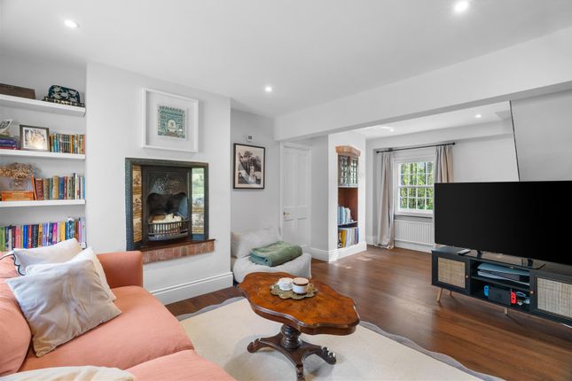 7, Silver Row, Wendens Ambo photo 4