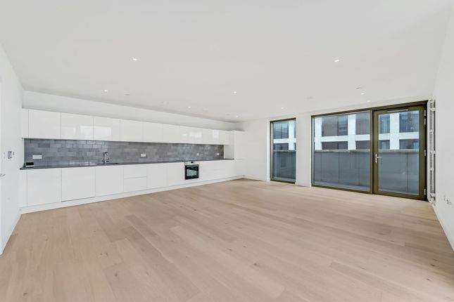 Thumbnail Flat for sale in Commodore House, Royal Wharf