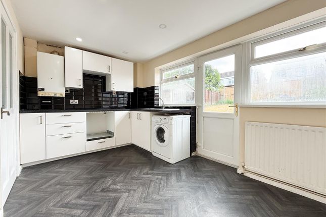 4, Gilbern Drive, Stoke-On-Trent photo 4